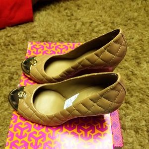 SOLD ⬆️Authentic tory Burch wedge